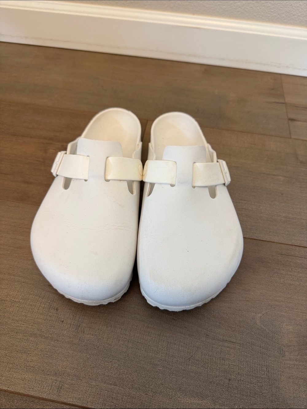 Birkenstock White Slip-On Mules with Adjustable Strap